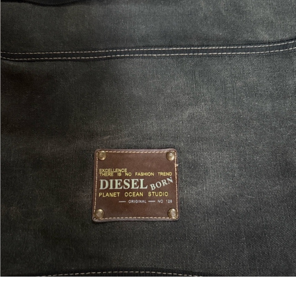 Diesel Planet Ocean Studio Y2K Charcoal Gray Canvas Messenger Bag Crossbody - Picture 6 of 6